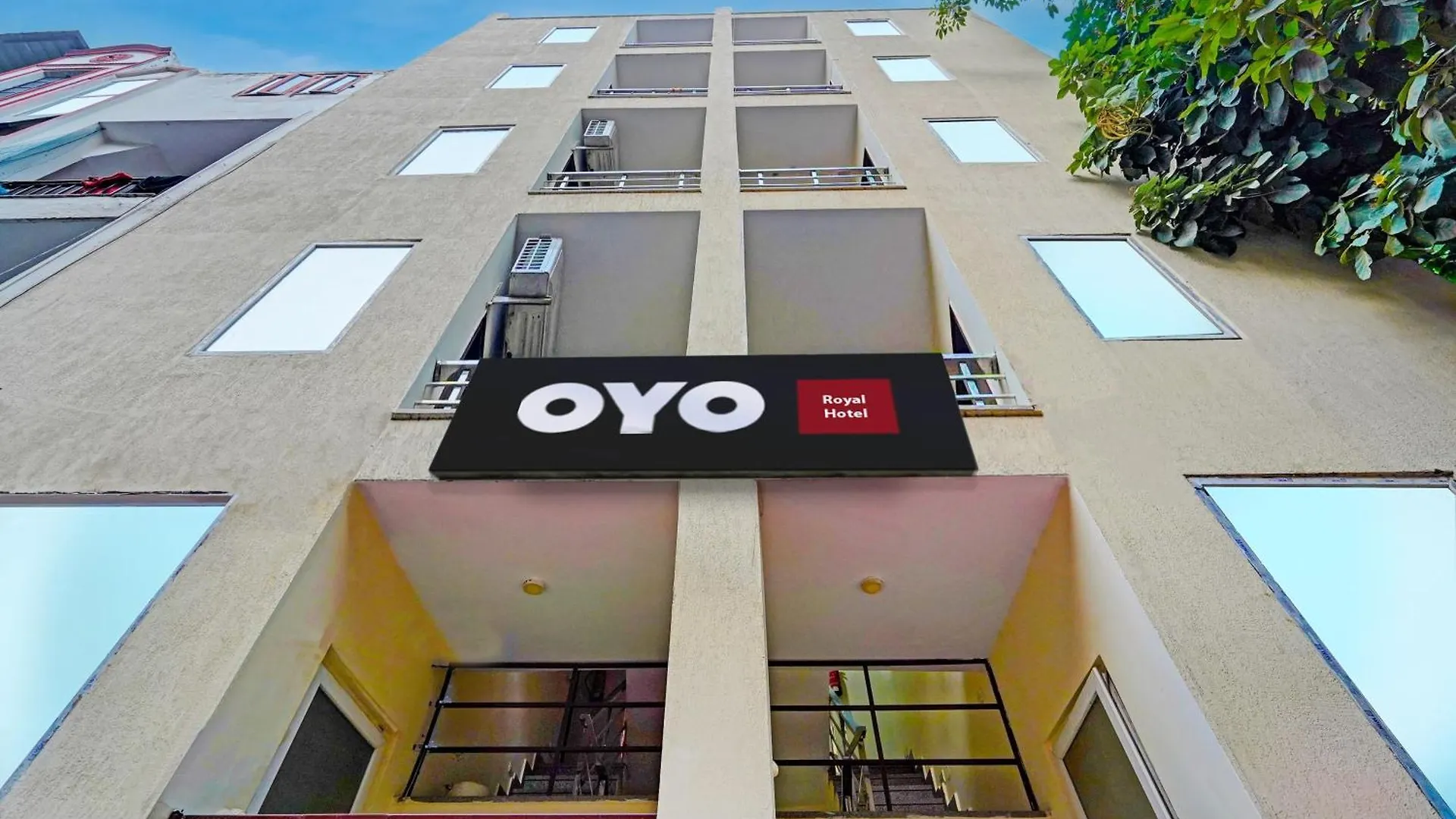 Hotel O Royal Hotel グルガウン 3*,